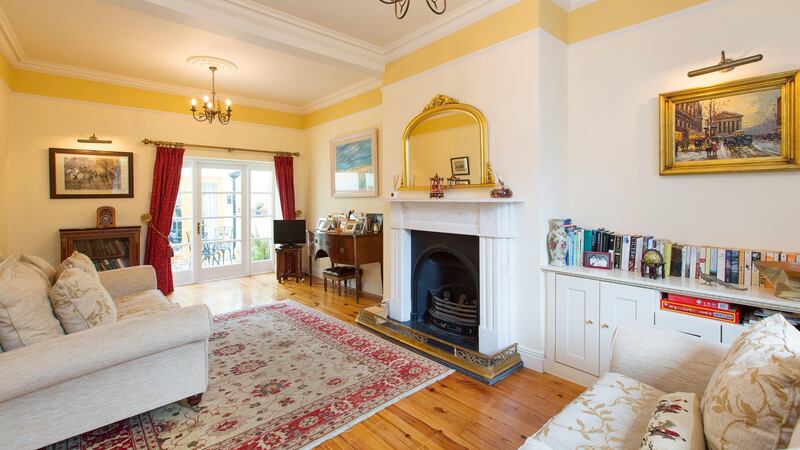 Rose Cottage, 4 Martello Avenue, Glasthule, Co Dublin