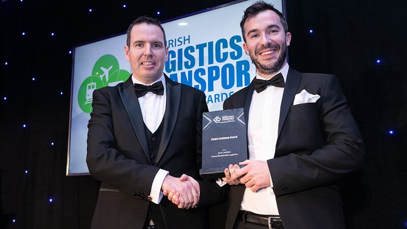 Liam Burke Masterson, Business Development Manager at SkyCell, presents the Future Achiever Award to Jack Lenihan, Crane Worldwide Logistics.