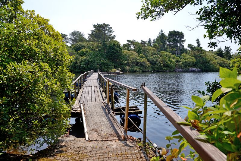Pontoon bridge to access Inver Lodge 