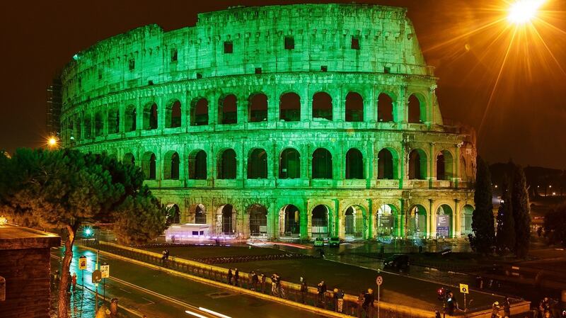 Global Greening: the Colosseum in Rome