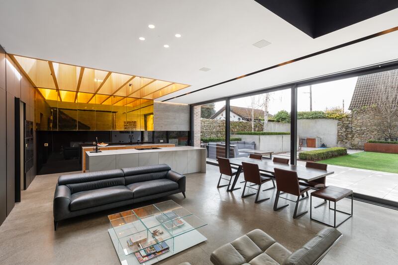 Kitchen/dining/livingroom