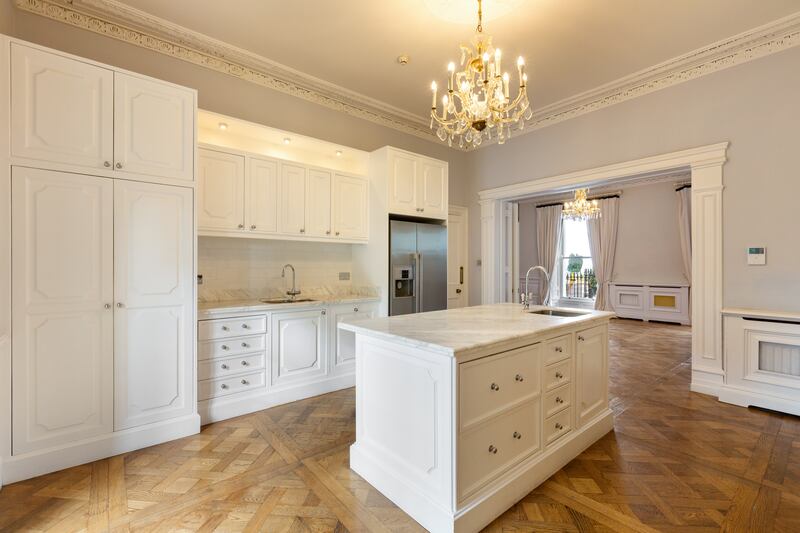No 1 Longford Terrace: Kitchen in white, also with parquet floor.