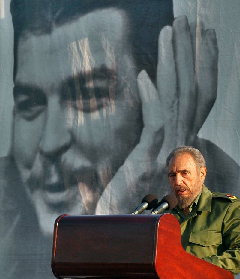 Cuban president Fidel Castro with a portrait of Ernesto "Che" Guevara in Havana in May 2006. Photograph: Prensa Latina/Reuters