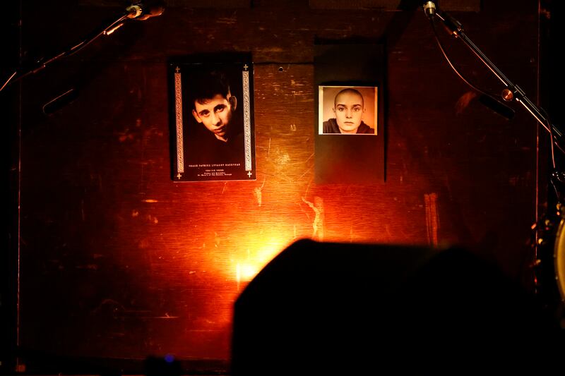 Gatecrashes: photographs on stage of Shane MacGowan and Sinéad O'Connor