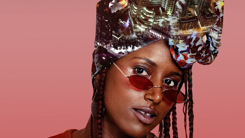 Fehdah shows off her production chops with Saharakungoh. Fehdah shows off her production chops with Saharakungoh.