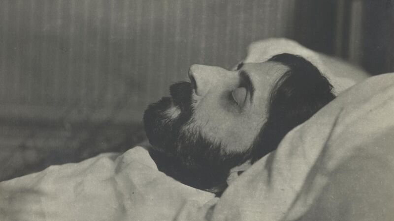 Marcel Proust on his death bed, November 20th,1922, by Man Ray. Photograph copyright Man Ray 2015 Trust/Adagp, Paris 2021/RMN-Grand Palais (Musée d’Orsay)/Hervé Lewandowski
