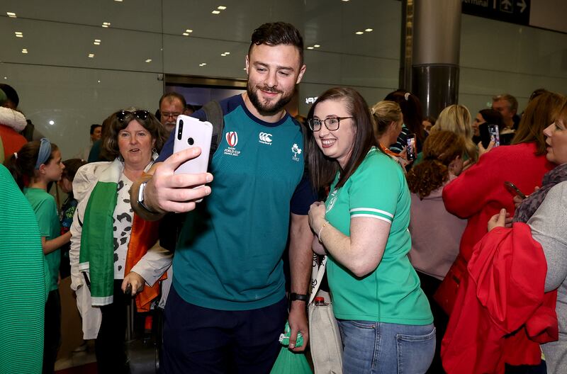 Ireland’s Robbie Henshaw poses for a selfie with a fan. Photograph: INPHO/Ben Brady
