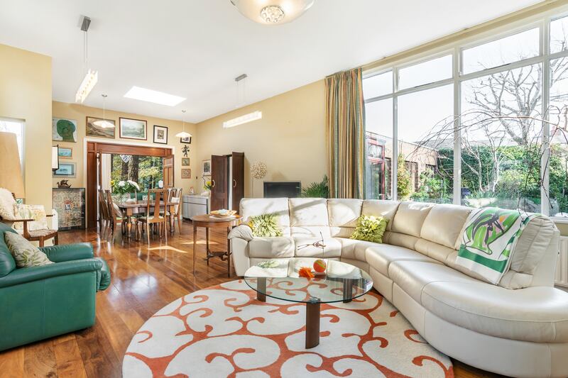 Livingroom.  Photograph: Arther Postrh