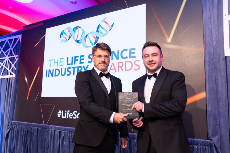 Roy Fahy, operations director at Unispace Life Sciences, presents the laboratory excellence award to Ben Molloy of Business River on behalf of Vision 1 Laboratory Teagasc
