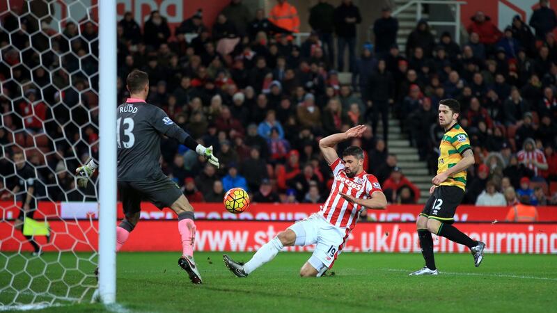 Stoke City’s Jonathan Walters  scores his side’s first goal  during the Premier League match against Norwick City at the Britannia Stadium. Photograph:  Nick Potts/PA