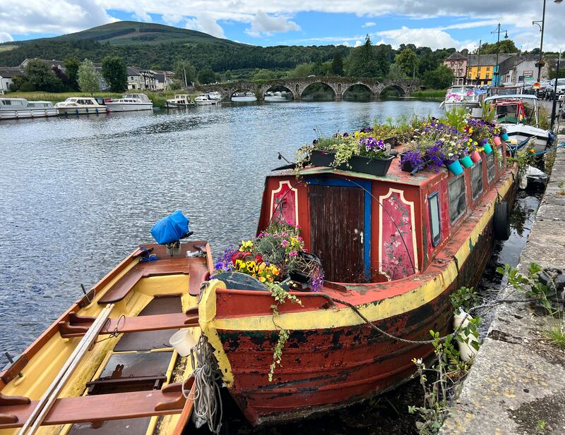 A narrow boat decorated with flowers at Graiguenamanagh, Co Kilkenny