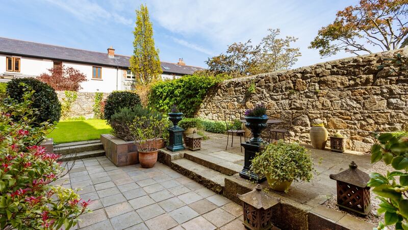 The patio and back garden