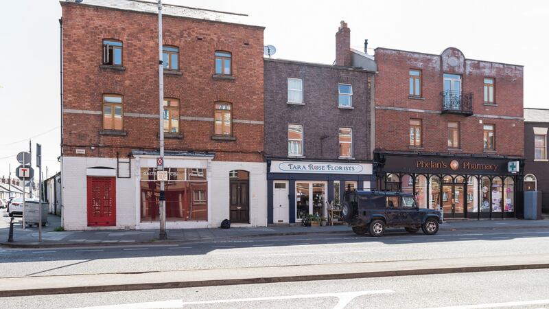 Mixed-use site and residential investment in two adjoining buildings at Clanbrassil Street Lower, D8 (€1.3m)