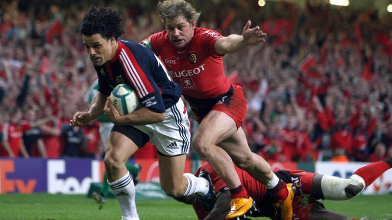 Cedric Heymans tries to stop Doug Howlett during Toulouse’s 2008 Champions Cup final defeat to Munster. Photograph: Morgan Treacy/Inpho