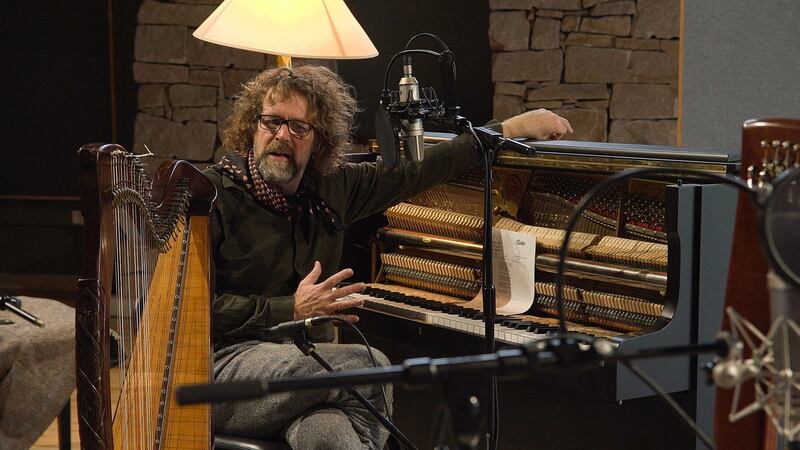 Liam Ó Maonlaí: “Tá sé ar nós ceirnín a dhéanamh le chéile. Gach aon duine a bhí sa chlár sin bheadh suim agam am a chaitheamh ina dteannta arís gan dabht agus a thuilleadh ceoil a dhéanamh.”